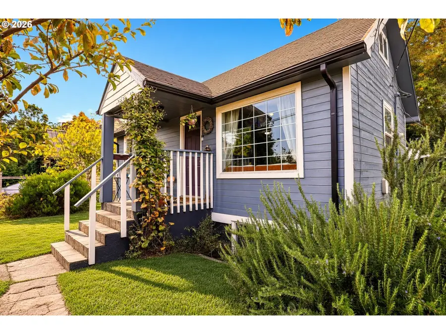 4420 NE Sumner St, Portland, OR 97218 - #2