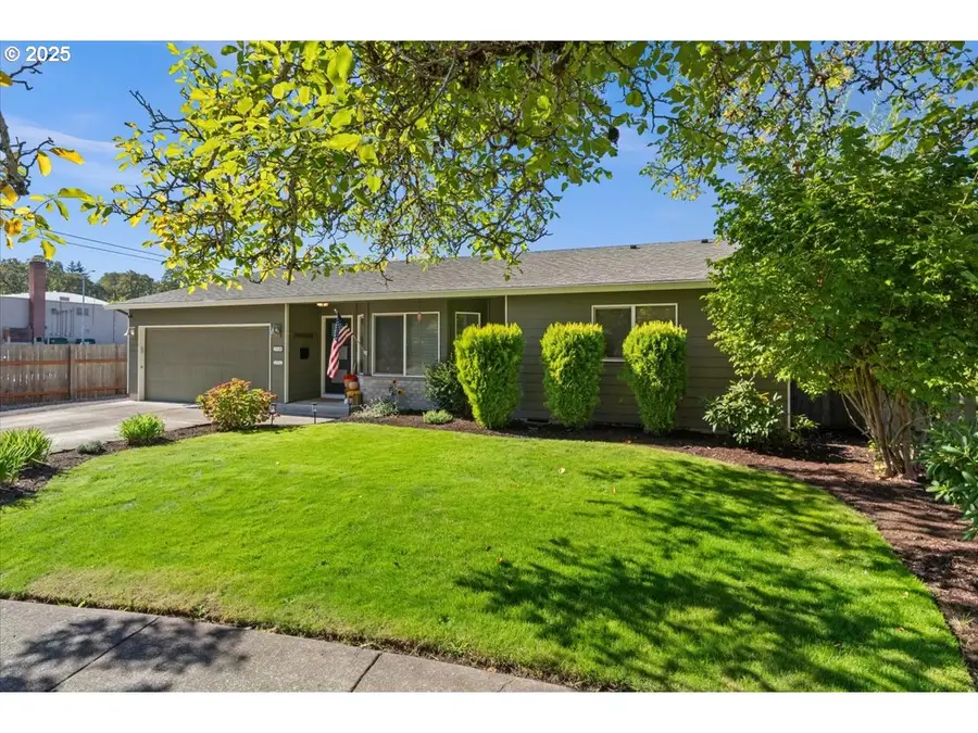 2108 D St, Forest Grove, OR 97116 - Image #3