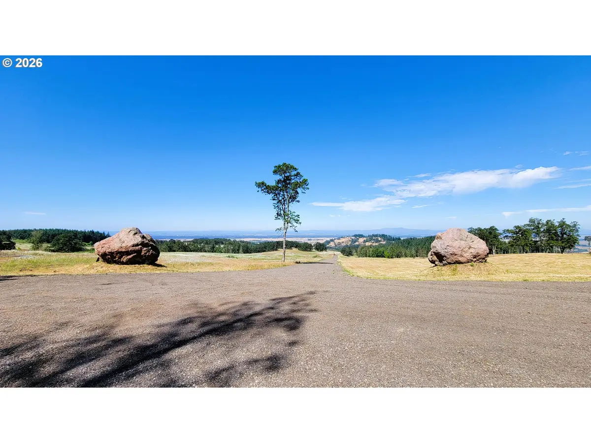 34082 Mt Tom Dr #3, Harrisburg, OR 97446 - #1