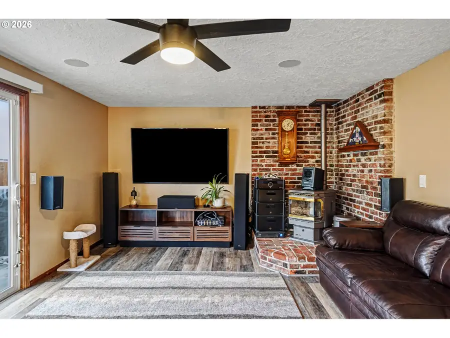 3860 NE Brooks Ave, Keizer, OR 97303 - #3