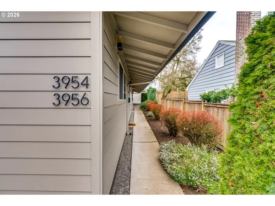 3954 N Borthwick Ave, Portland, OR 97227 - #2