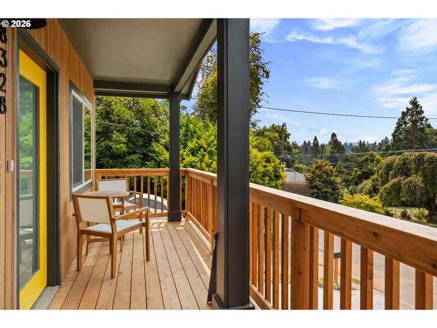 8328 SW 9th Ave, Portland, OR 97219 - #2