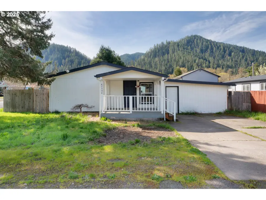 47554 Hansen St, Oakridge, OR 97463 - #2