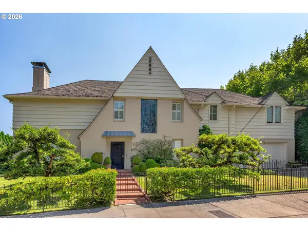 1784 SW Montgomery Dr, Portland, OR 97201