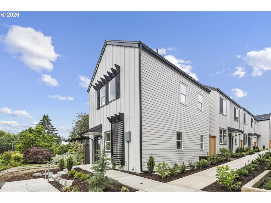 1997 SW Moss St, Portland, OR 97219 - #3