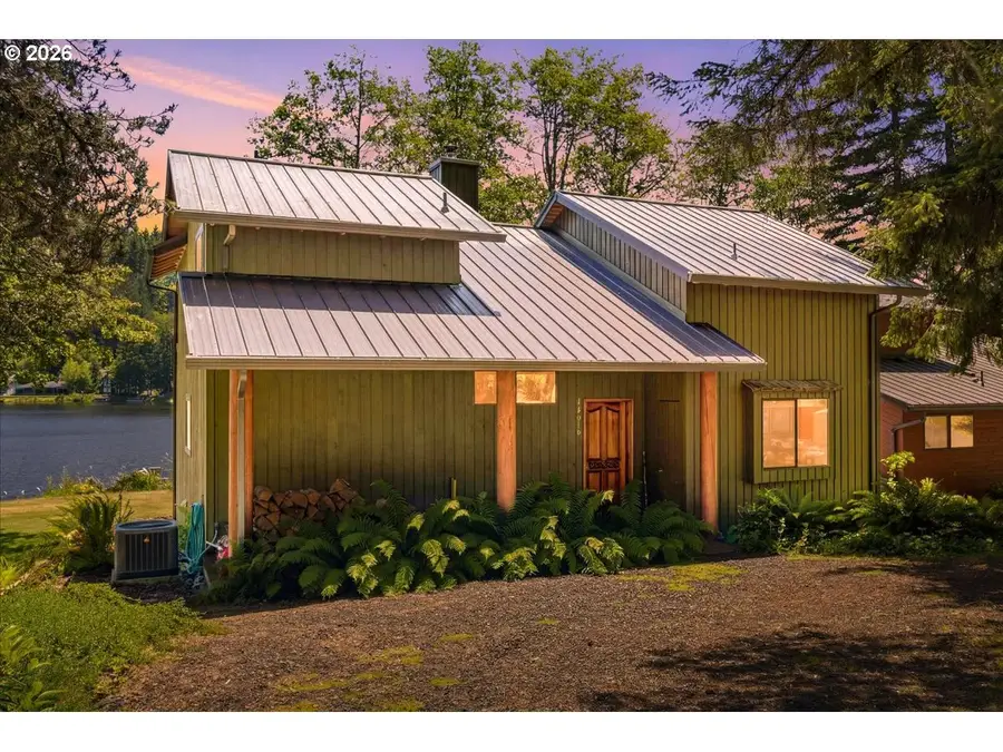 71616 Northshore Dr, Birkenfeld, OR 97016 - #3