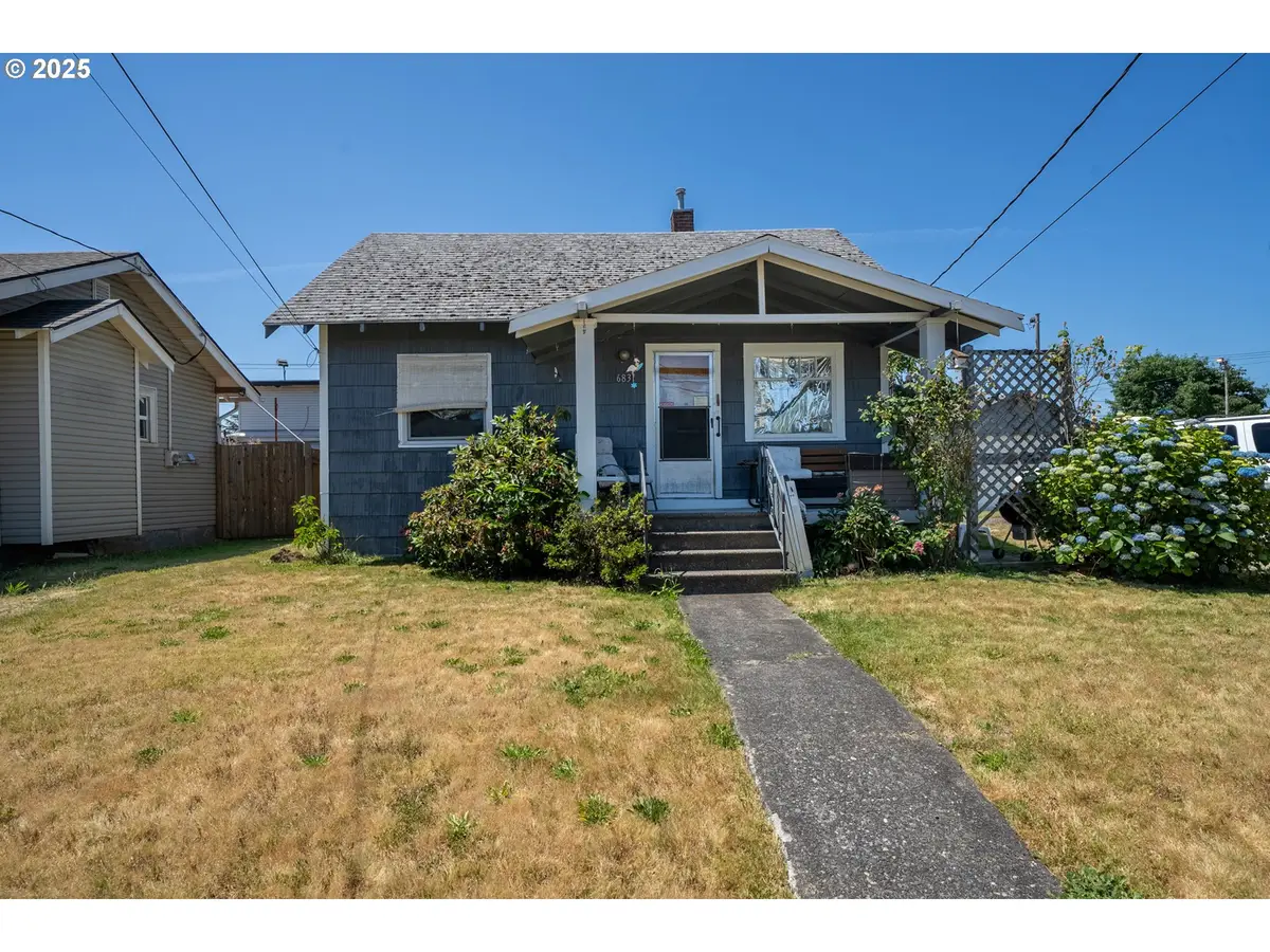 6831 SE 83rd Ave, Portland, OR 97266 - Image #1