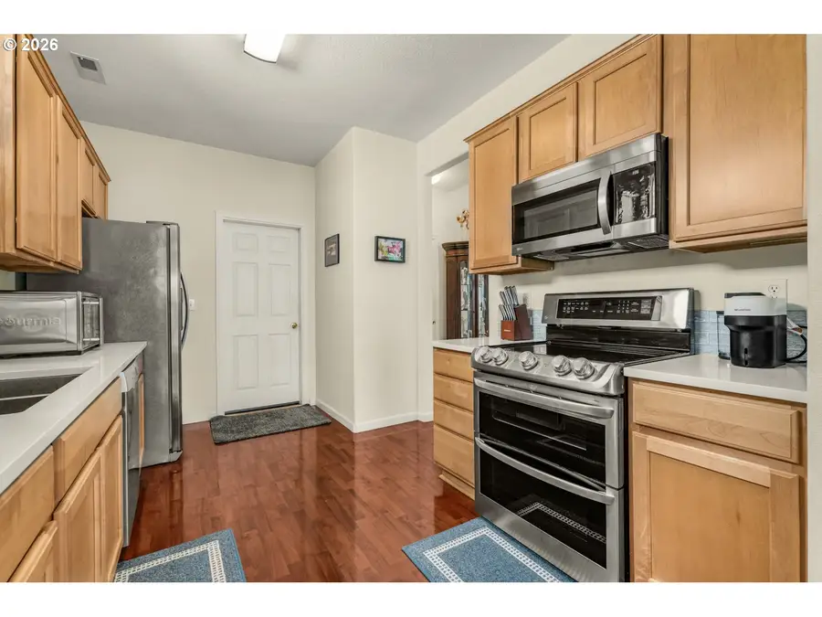 3201 SE Robin Cir, Hillsboro, OR 97123 - #3