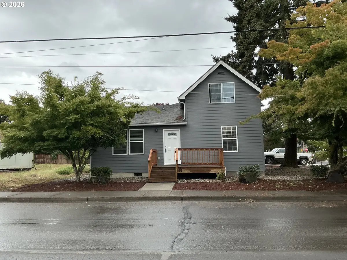 908 Water Ave, Albany, OR 97321 - #1