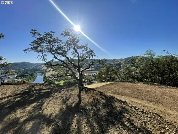 0 SE Strong Ave, Roseburg, OR 97470