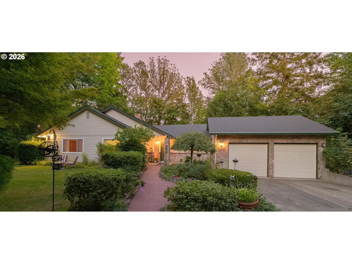 1180 SE Villard St, McMinnville, OR 97128 - #1