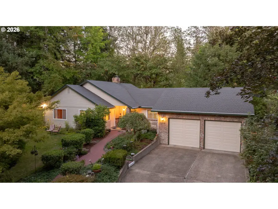 1180 SE Villard St, McMinnville, OR 97128 - #2