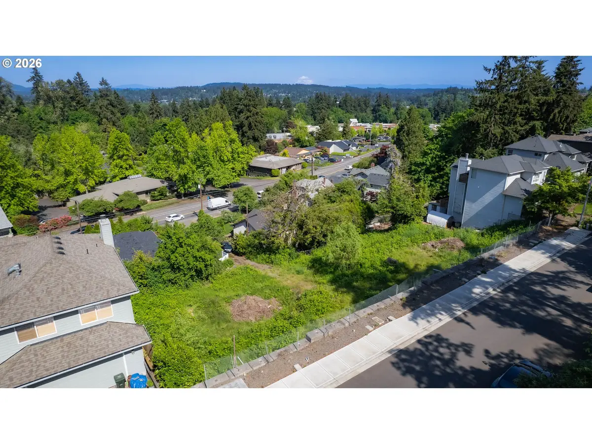 Broadway, West Linn, OR 97068 - #1