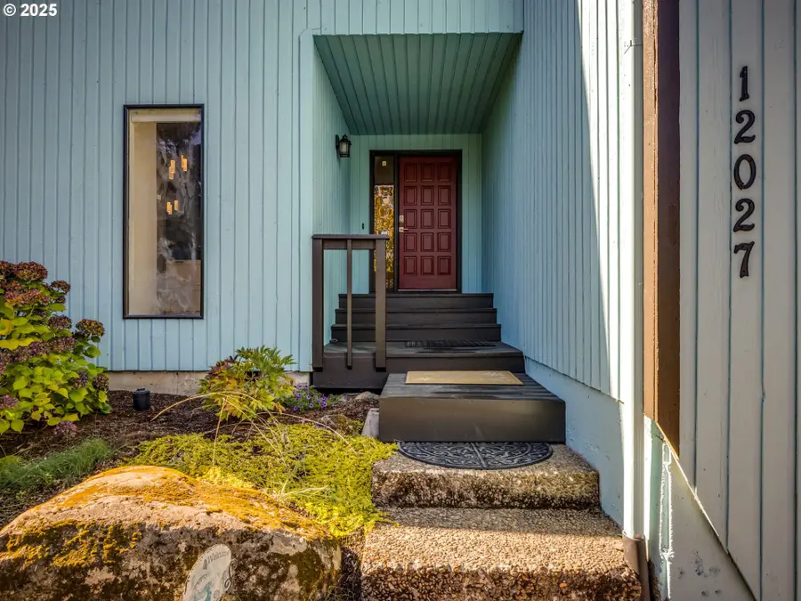 12027 SE 115th Ave, Northwest Clackamas, OR 97086 - Image #3