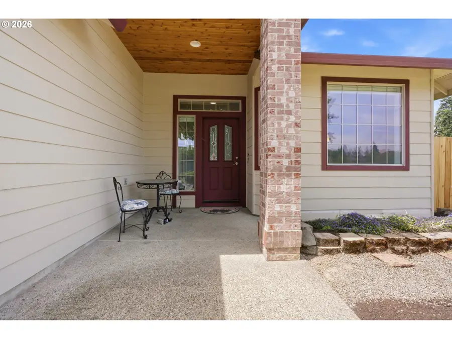 843 SE 43rd Ave, Hillsboro, OR 97123 - #2