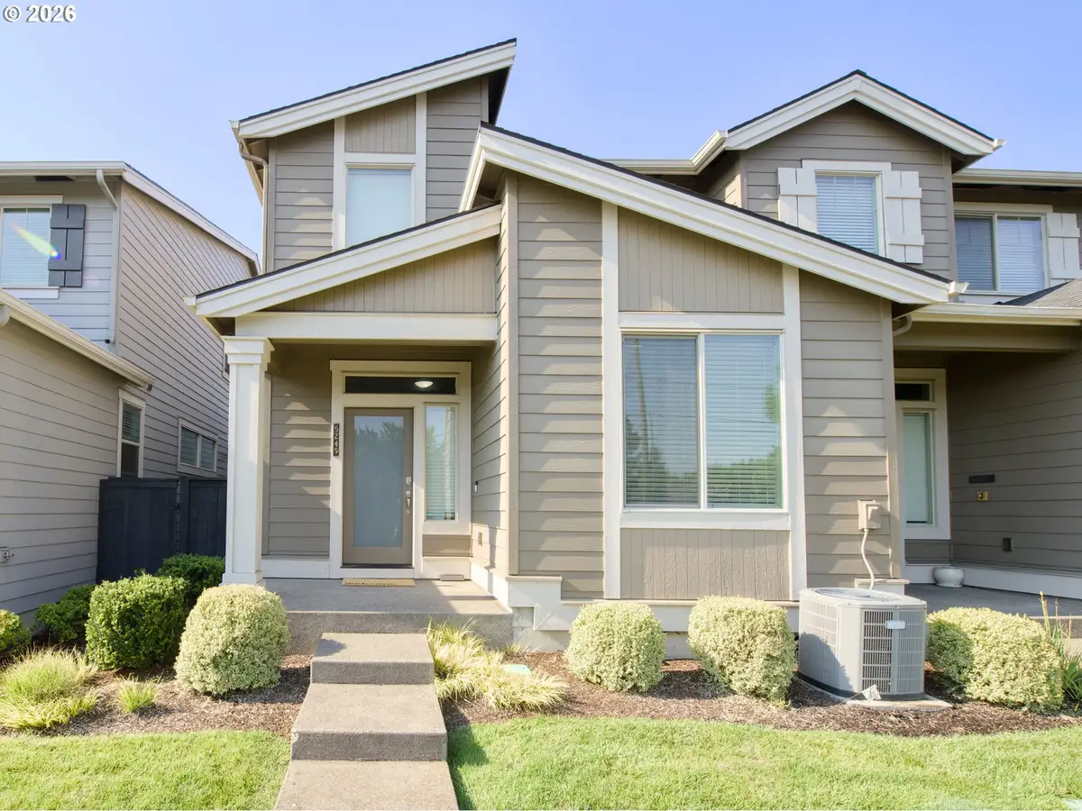 5249 SE Davis Rd, Hillsboro, OR 97123 - #1