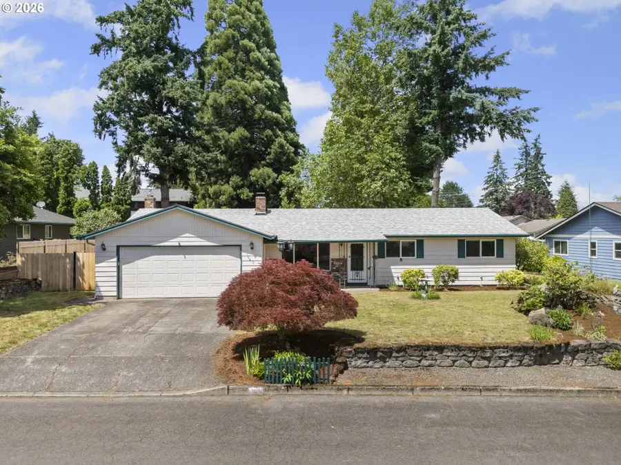 1040 NE 12th Pl, Canby, OR 97013 - #3