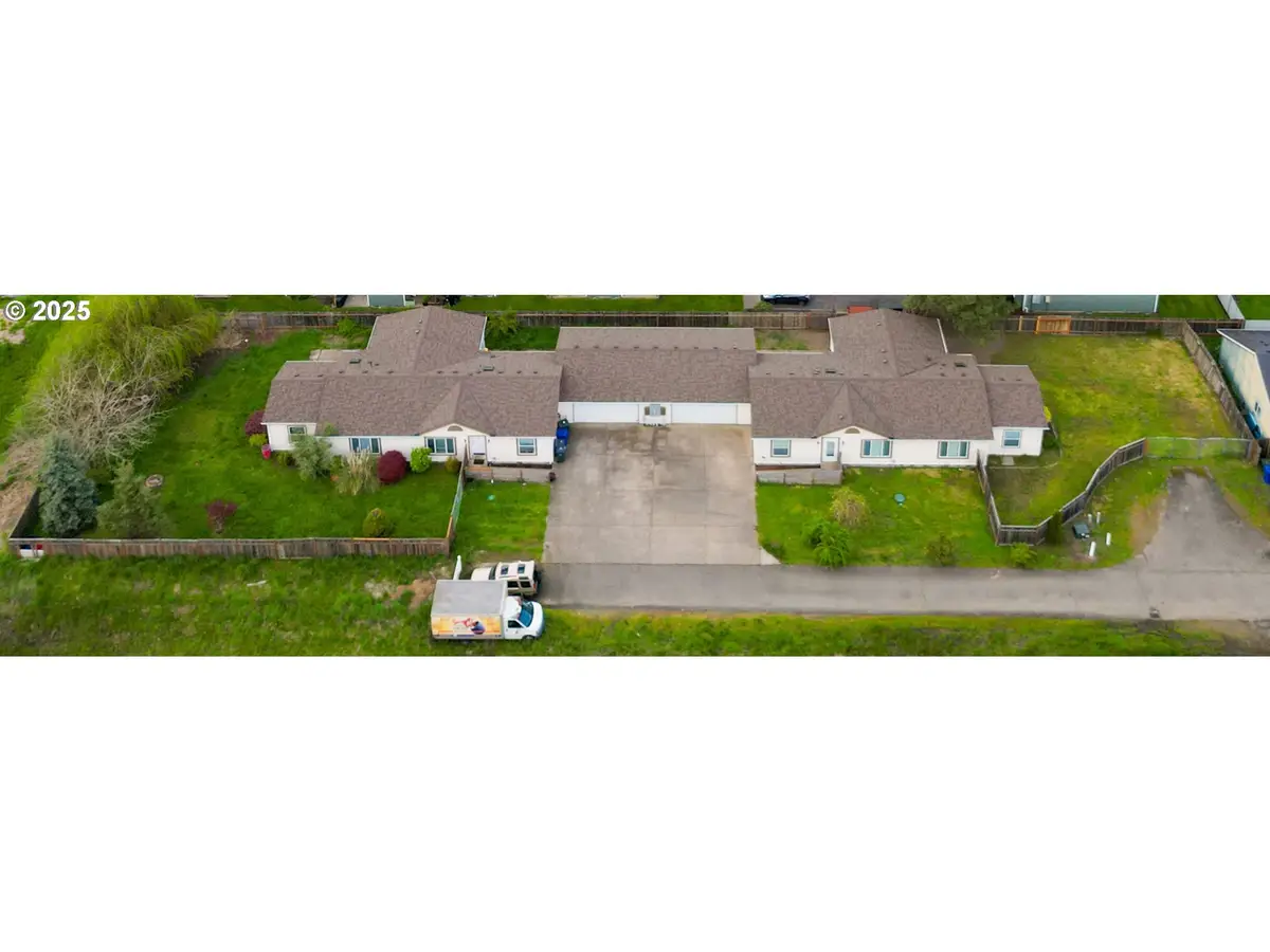 4455 Blueberry Ln Ne, Salem, OR 97305 - Image #1