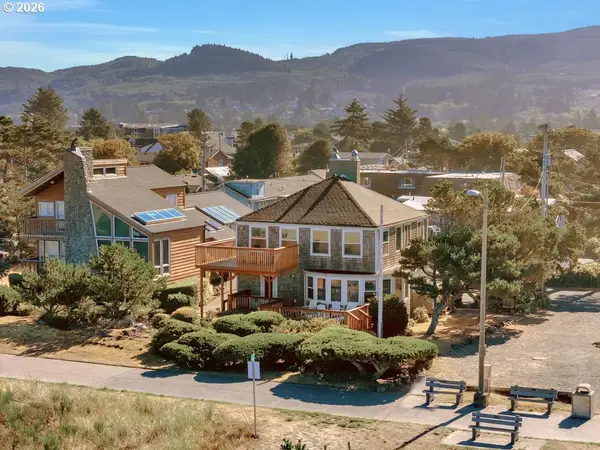 1081 S Prom, Seaside, OR 97138