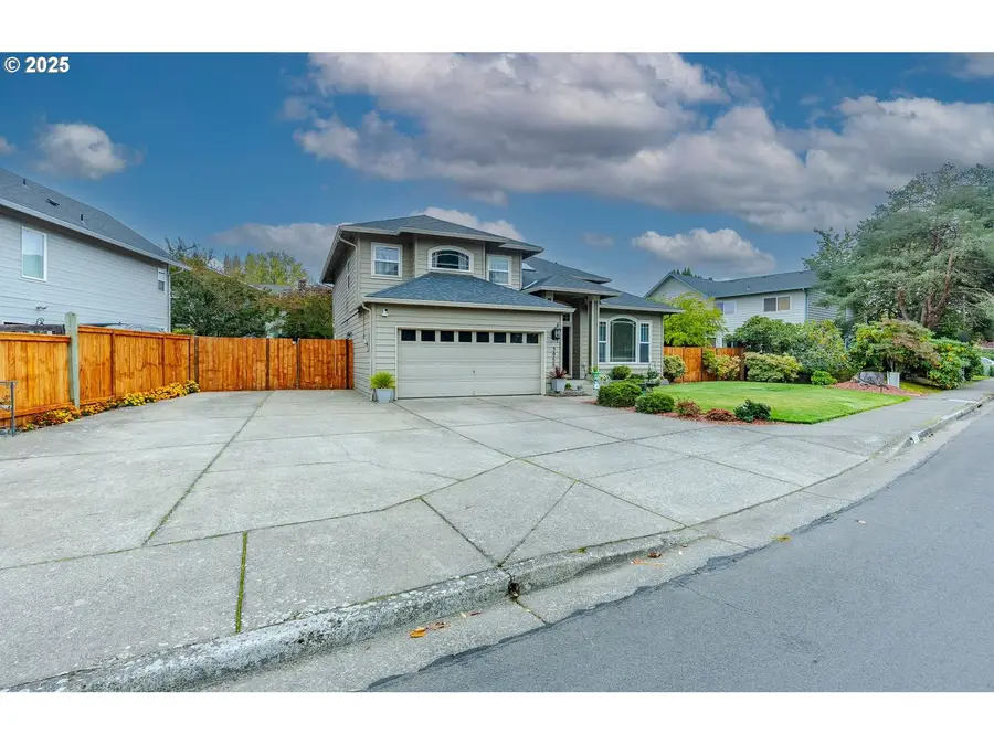 3955 Lancaster Dr, Eugene, OR 97404 - Image #3