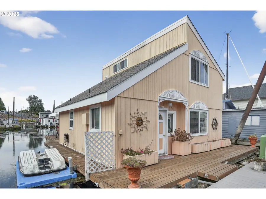 18989 NE Marine Dr #26, Portland, OR 97230 - Image #2