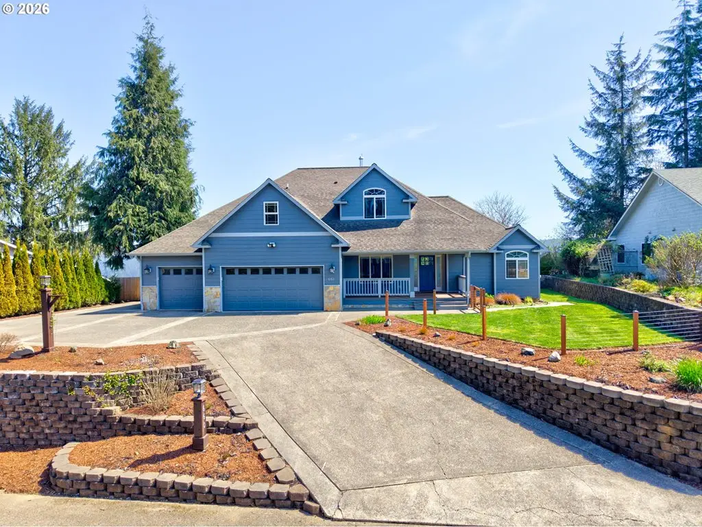 660 18th Ave, Coos Bay, OR 97420 - #1