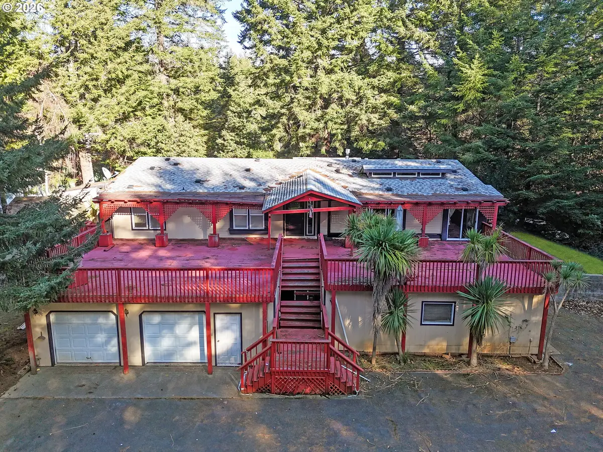 19026 Pacific Crest Dr, Brookings, OR 97415 - #1