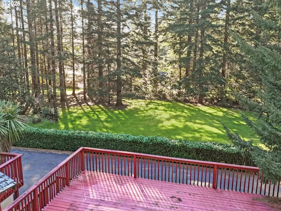 19026 Pacific Crest Dr, Brookings, OR 97415 - #3