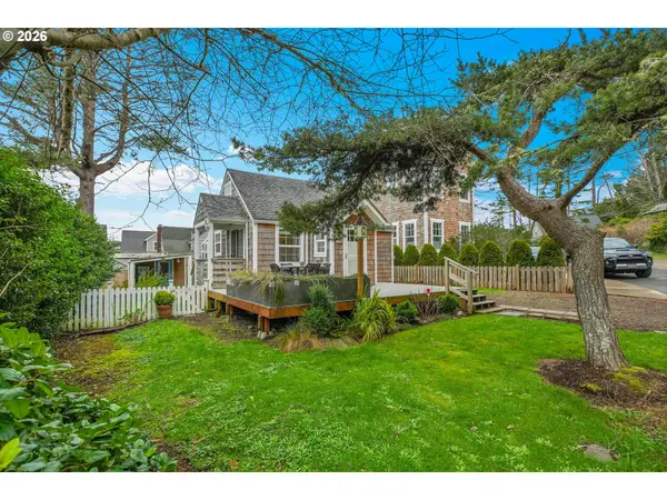 2729 SW Coast Ave, LincolnCity, OR 97367