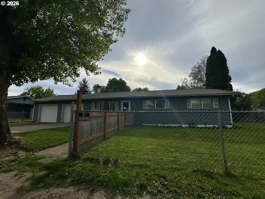 501 S Mill St, Goldendale, WA 98620 - #3