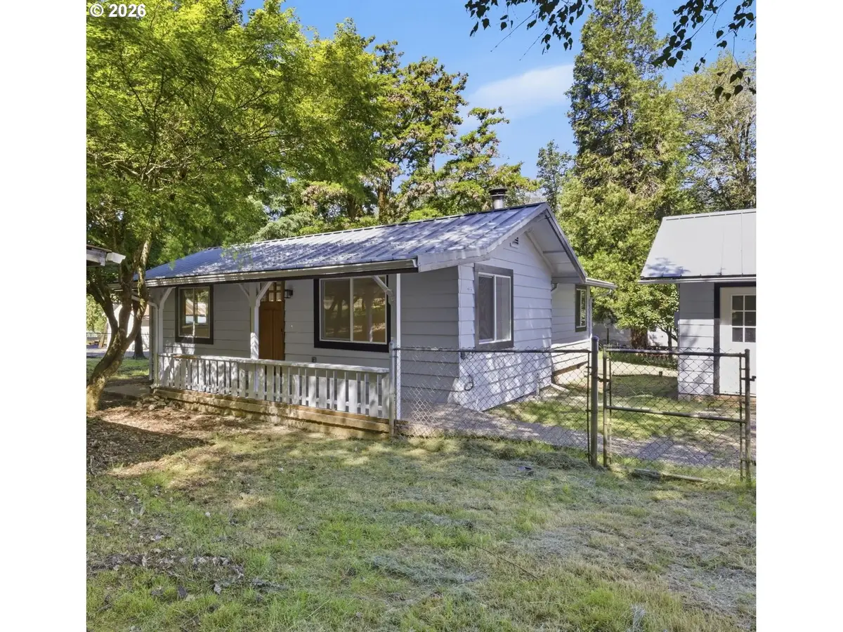 6261 Flournoy Valley Rd, Roseburg, OR 97471 - #1