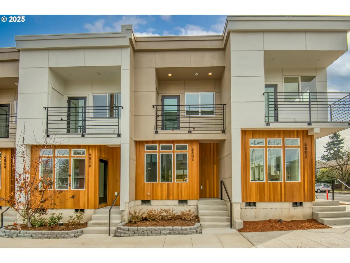 6808 NE 6th Ave, Portland, OR 97211 - Image #1