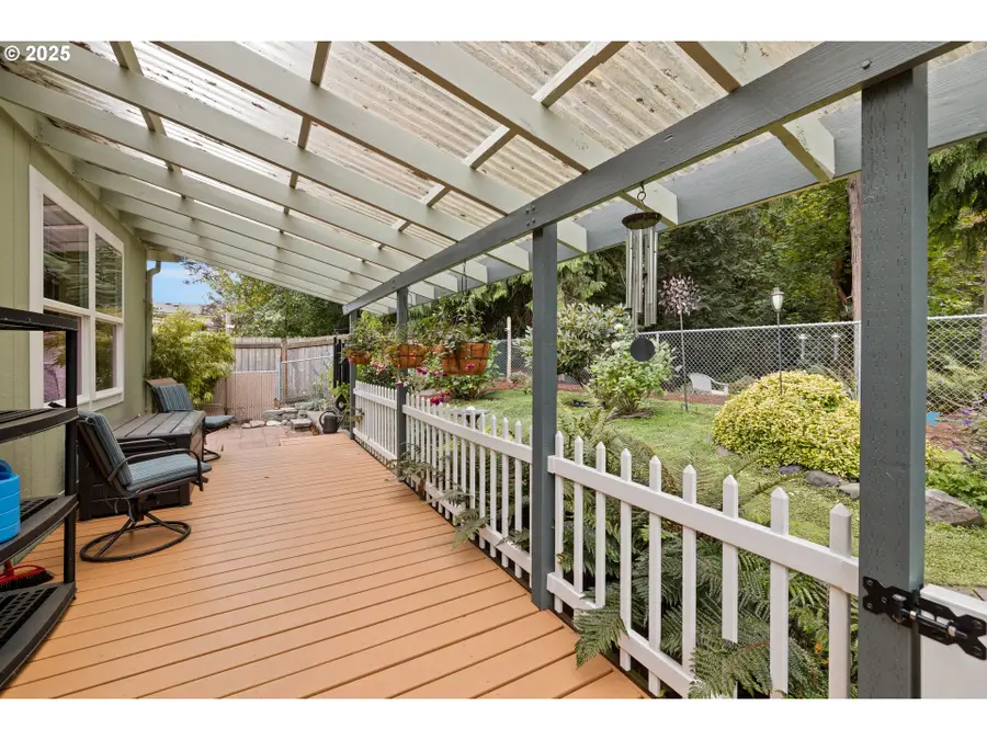 17747 S Greenfield Dr, Northwest Clackamas, OR 97045 - Image #3