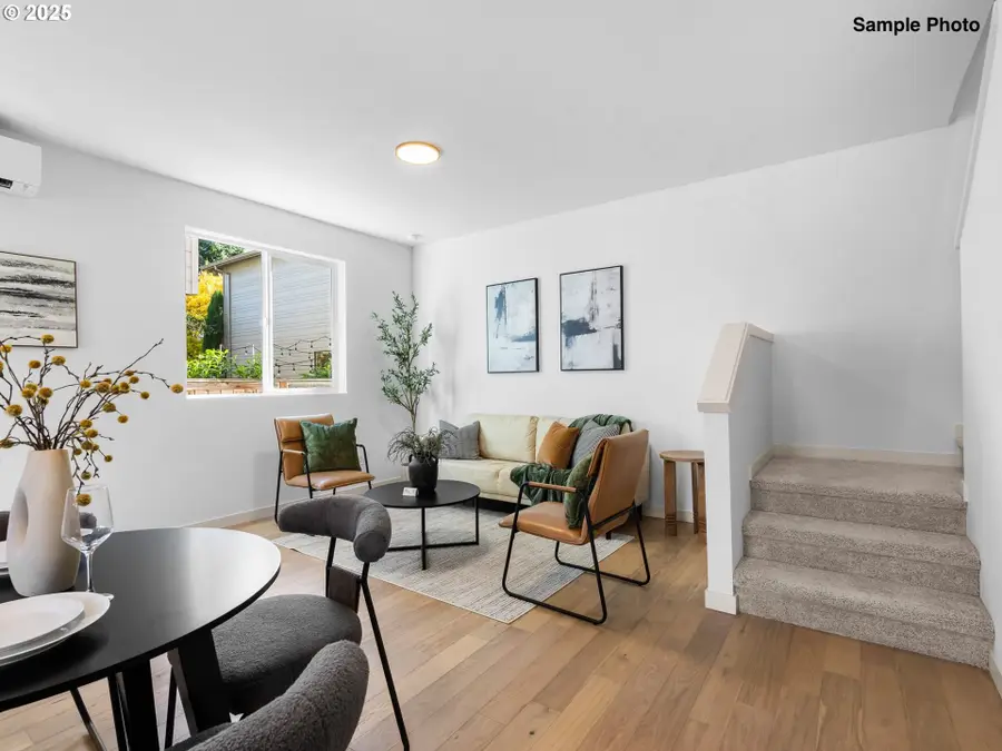 1058 SE Franklin St, Portland, OR 97202 - Image #3