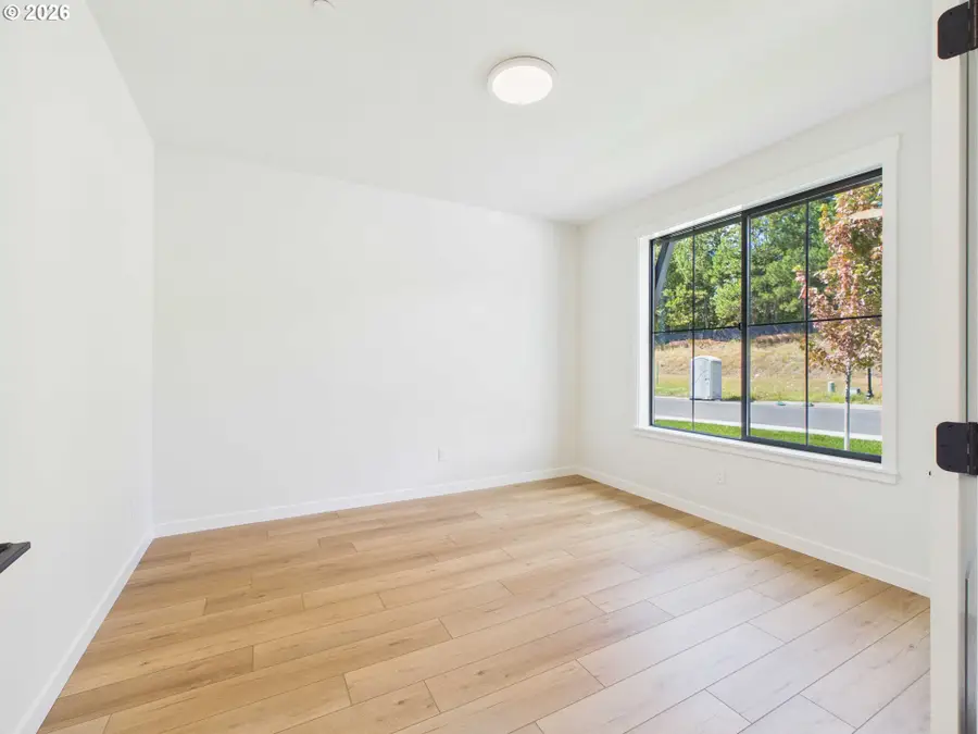 416 W 20th Way, La Center, WA 98629 - #3