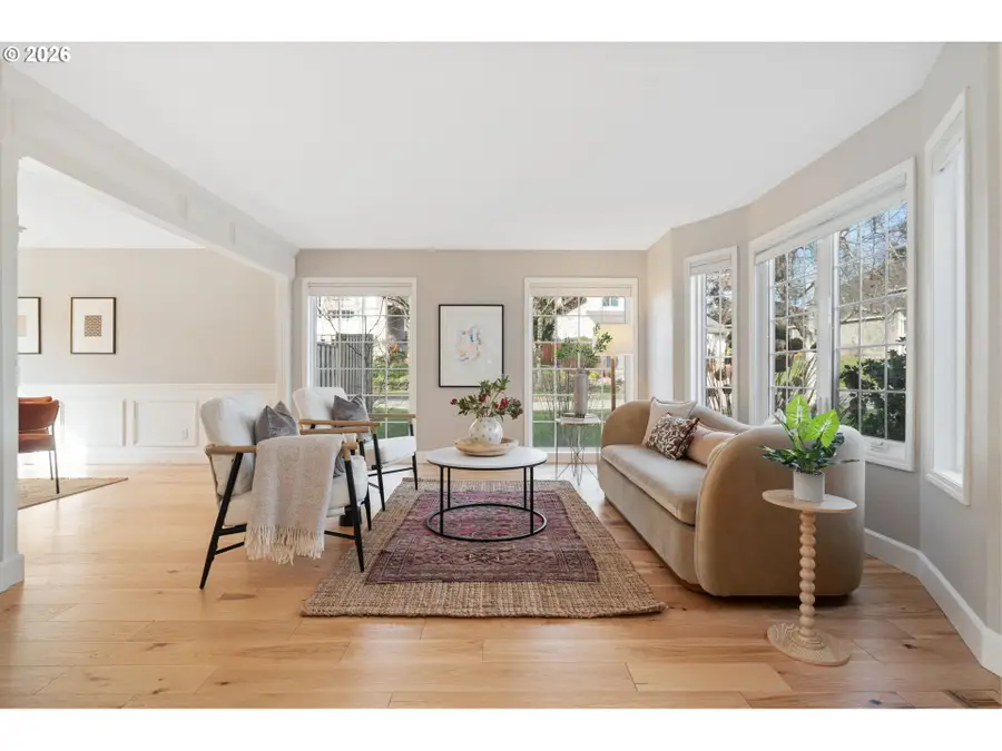 6119 Canter Ln, Northwest Clackamas, OR 97068 - #3