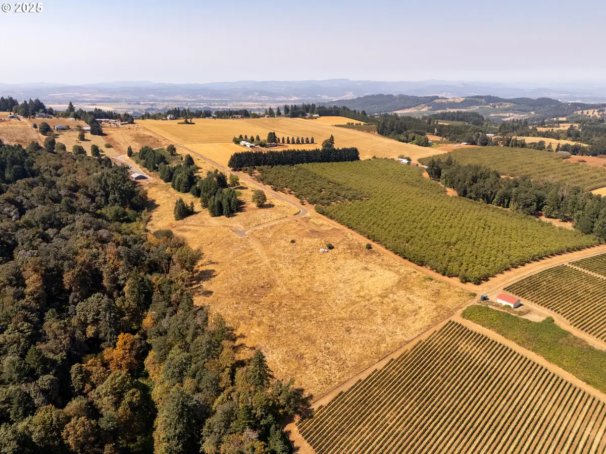 20 Franquette, Amity, OR 97101 - Image #1