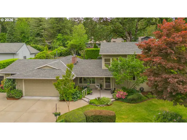 3870 Ridgewood Way, WestLinn, OR 97068