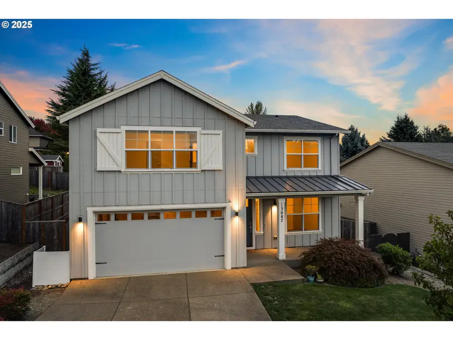 13087 SE Gateway Dr, Happy Valley, OR 97086 - Image #2