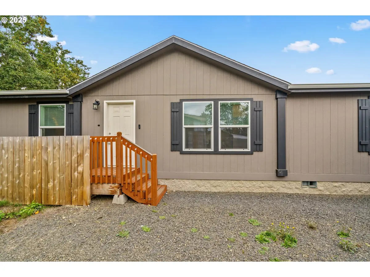 39009 Dexter Rd #32, Dexter, OR 97431 - Image #1
