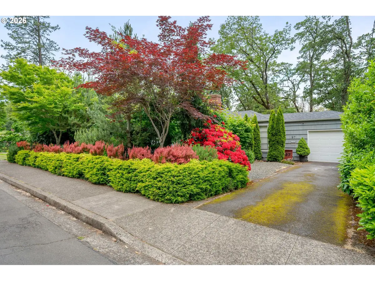97 W 36th Ave, Eugene, OR 97405 - #1