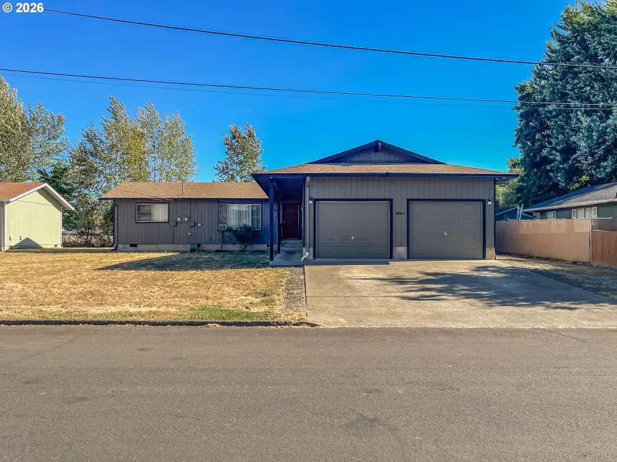 1959 Green Ave, Roseburg, OR 97471 - #2