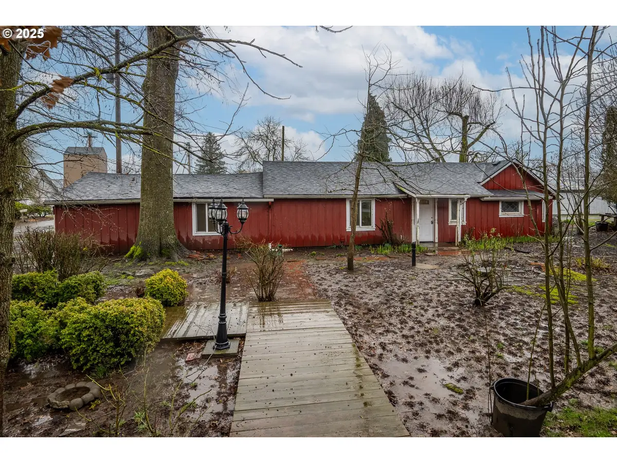 30045 Highway 99e, Shedd, OR 97377 - Image #1