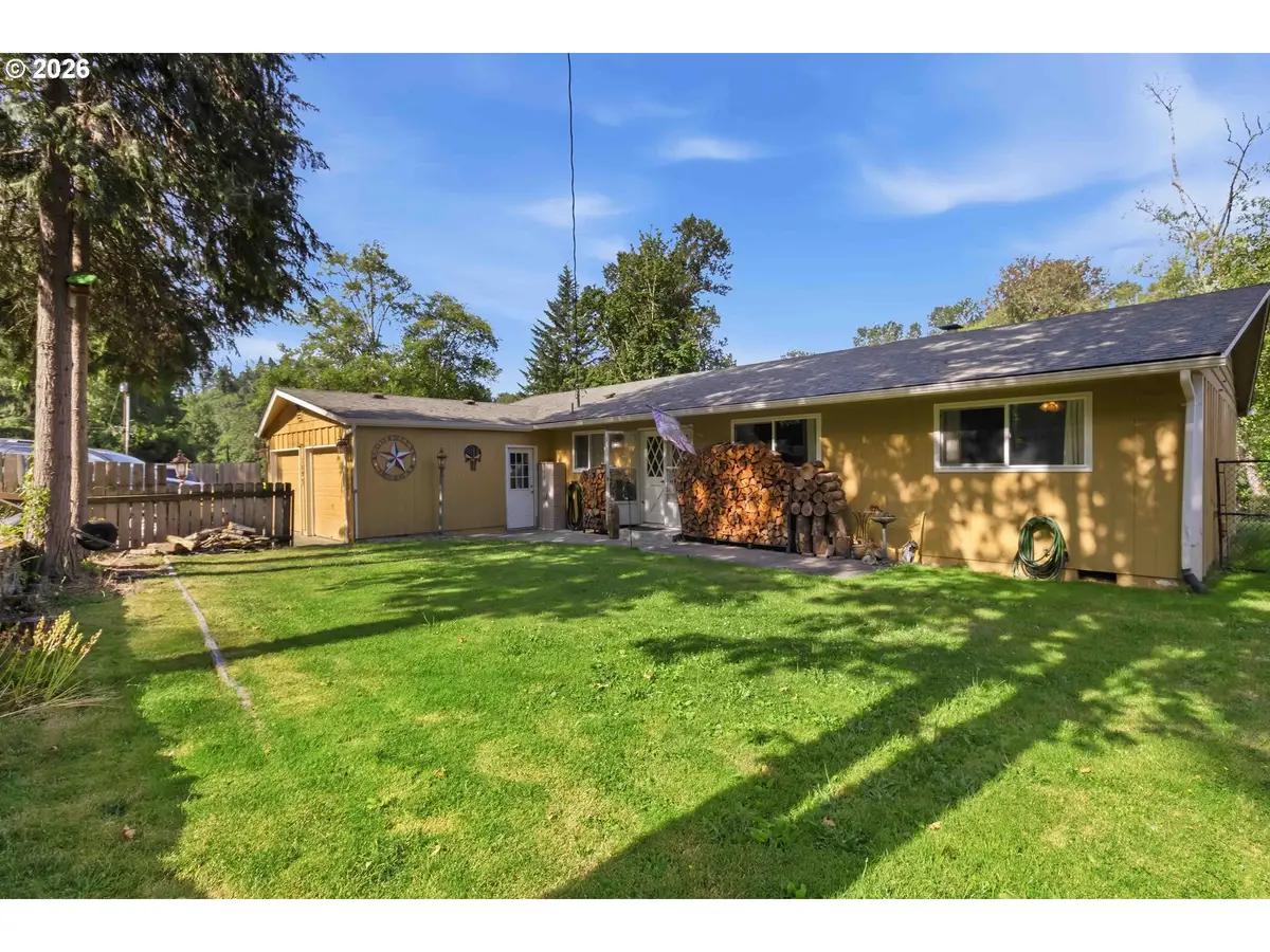109 Alpha Dr, Longview, WA 98632 - #1