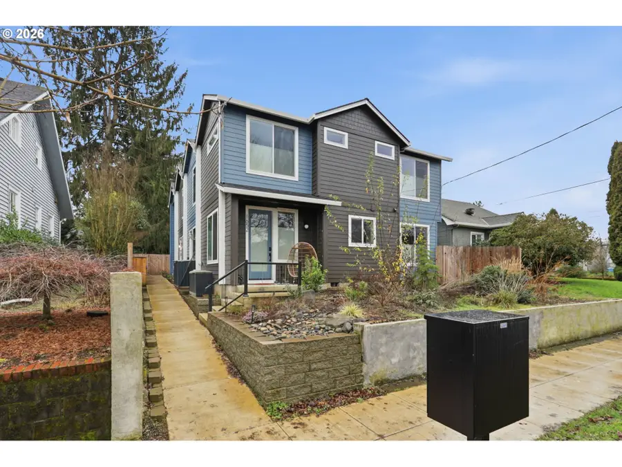 1648 N Emerson St, Portland, OR 97217 - Image #2