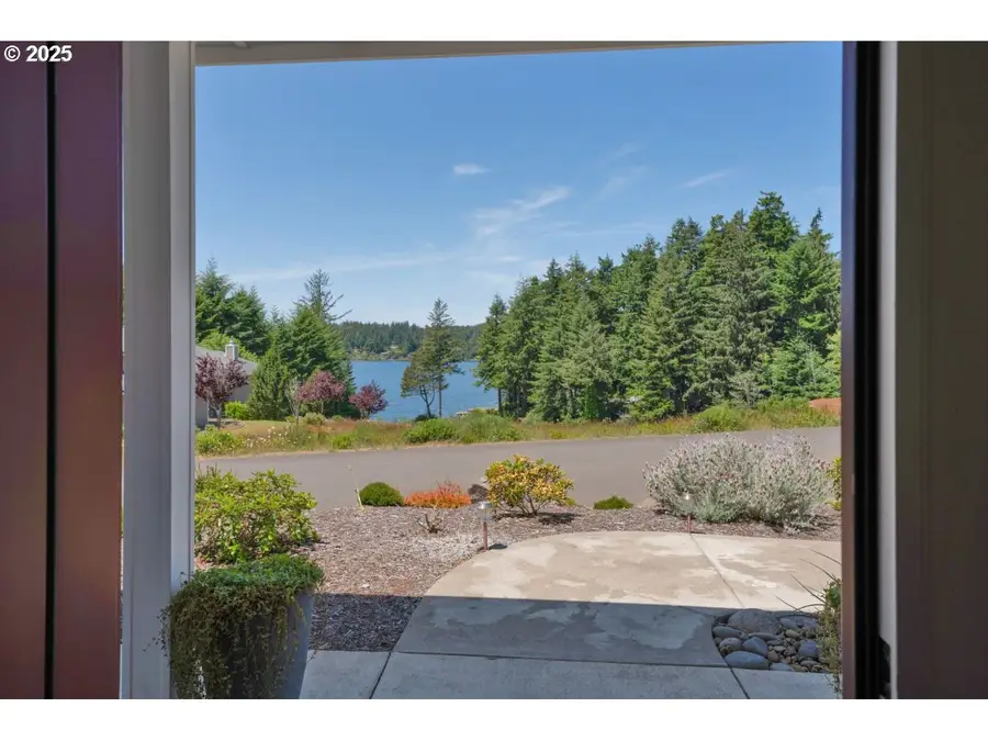 83591 Sauter Dr, Florence, OR 97439 - Image #3