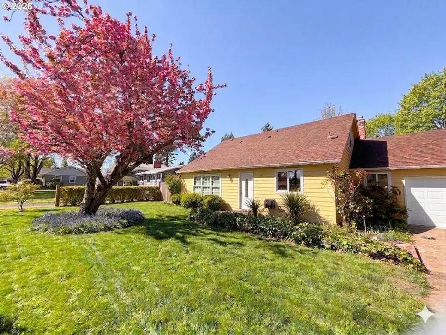 8103 SE Cypress Ave, Milwaukie, OR 97267 - #2