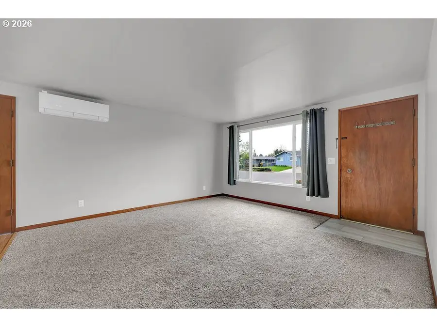 3256 Marvin Dr, Eugene, OR 97404 - #3