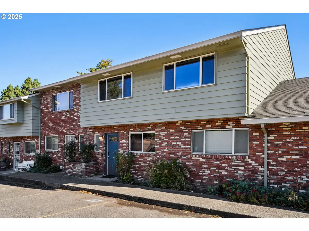 1302 NE Hogan Dr #169, Gresham, OR 97030 - Image #1