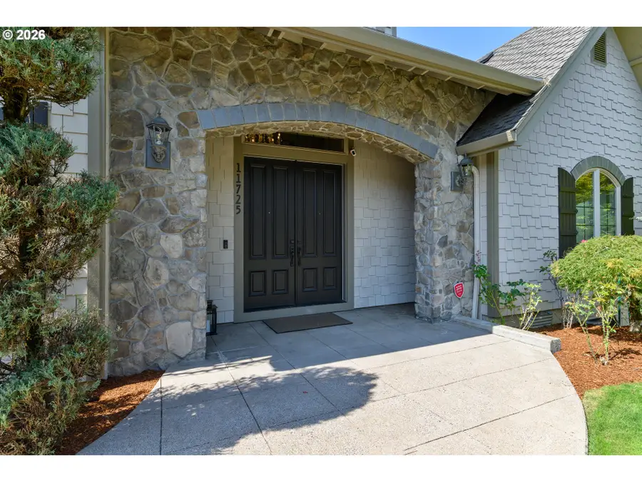 11725 SE Banbury Cir, Happy Valley, OR 97086 - #3
